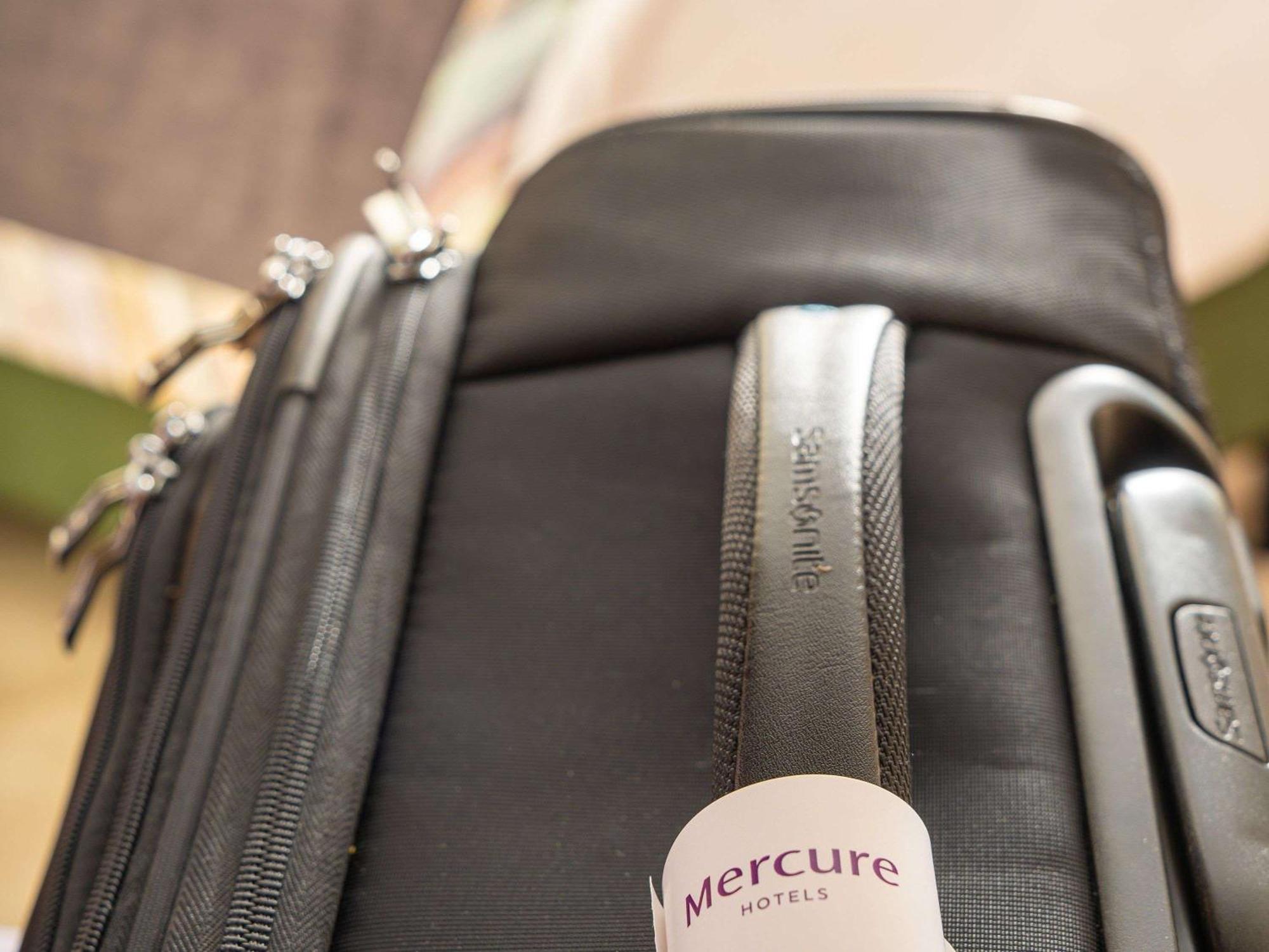 Mercure Conacul Cozieni Pasarea Buitenkant foto